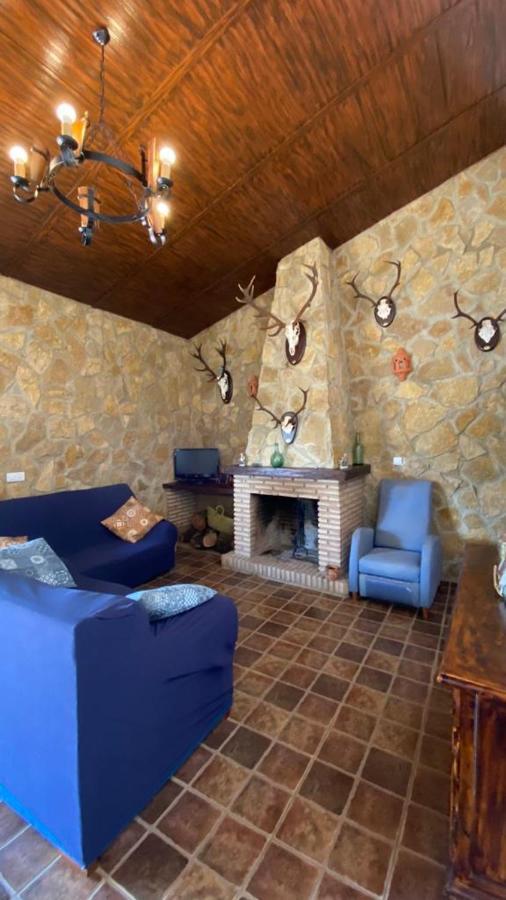 Casa En El Patras, Almonaster La Real Villa Buitenkant foto