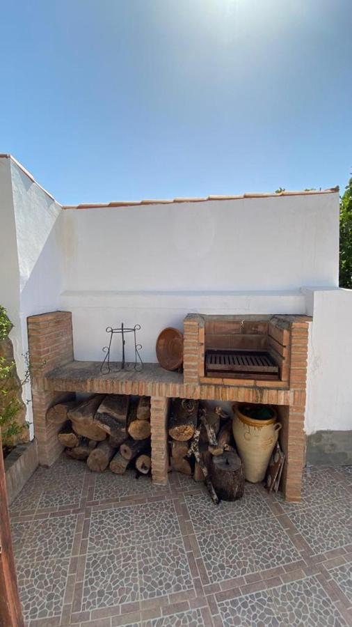 Casa En El Patras, Almonaster La Real Villa Buitenkant foto