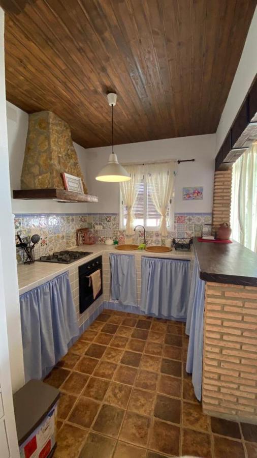 Casa En El Patras, Almonaster La Real Villa Buitenkant foto